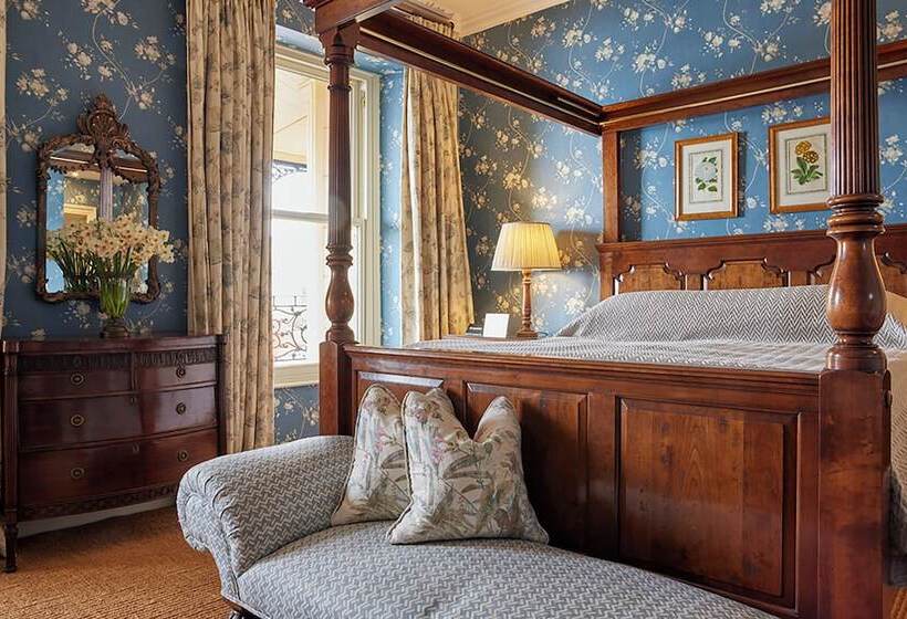 Отель Perryville House