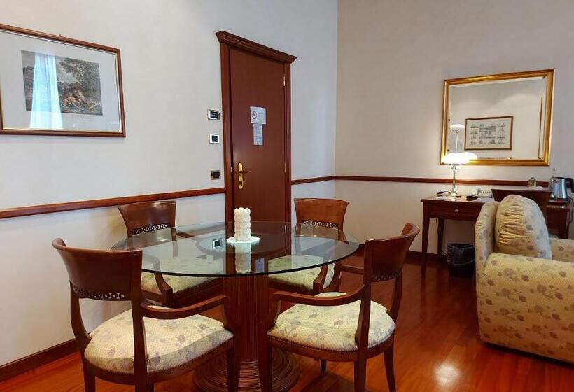 Phi Hotel Dei Medaglioni