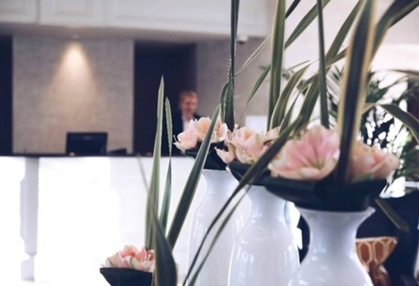 Отель Portmarnock Resort & Jameson Golf Links