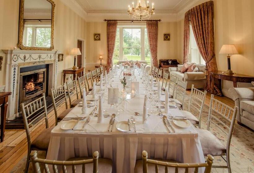 Tulfarris Hotel And Golf Resort