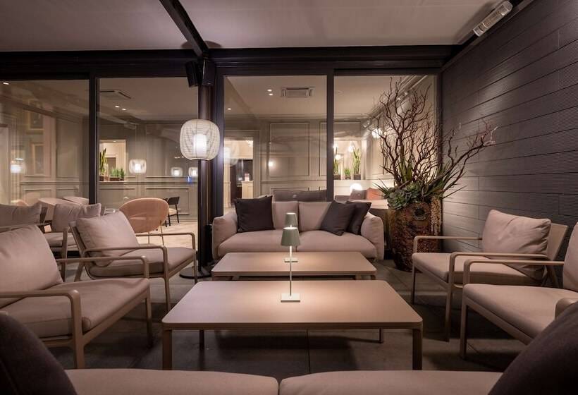 Worldhotel Casati 18