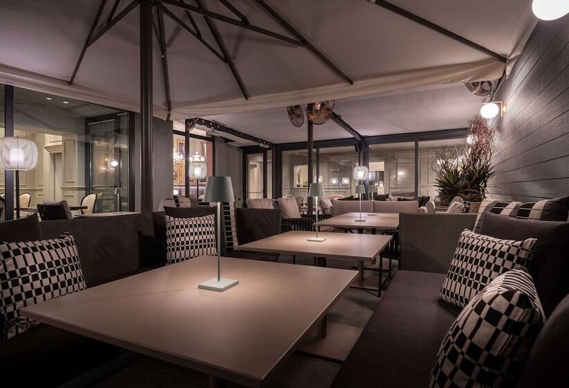 Worldhotel Casati 18