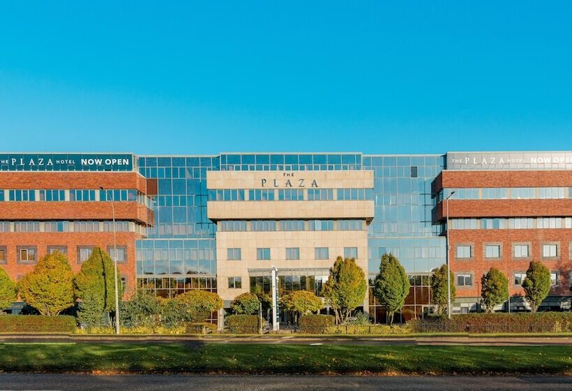 Plaza Hotel Tallaght