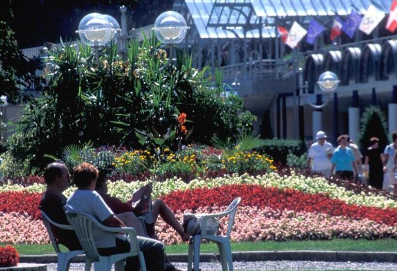 Отель Des Alpes