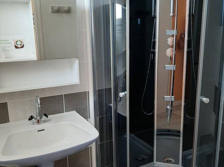 Отель Le Cormier 9