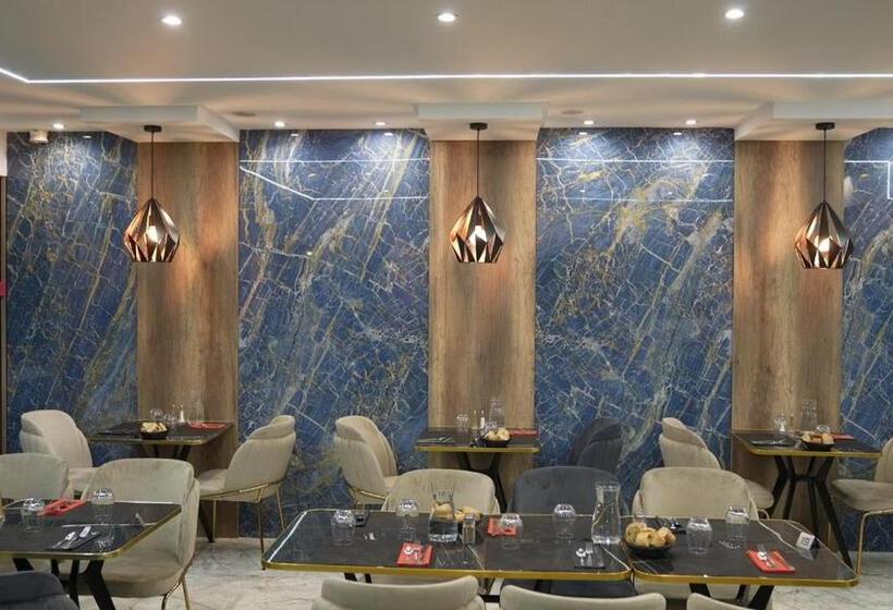 Отель Hôtel Restaurant Clément Ader