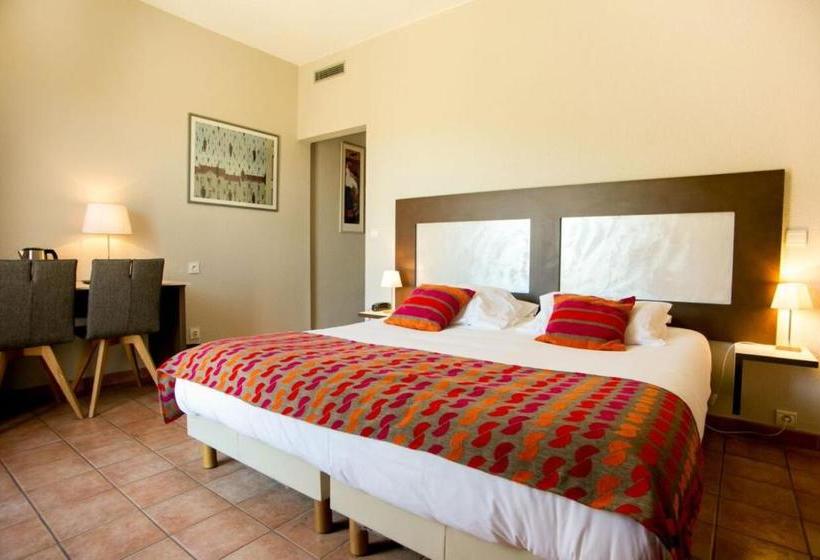 Отель Hôtel L Arapède