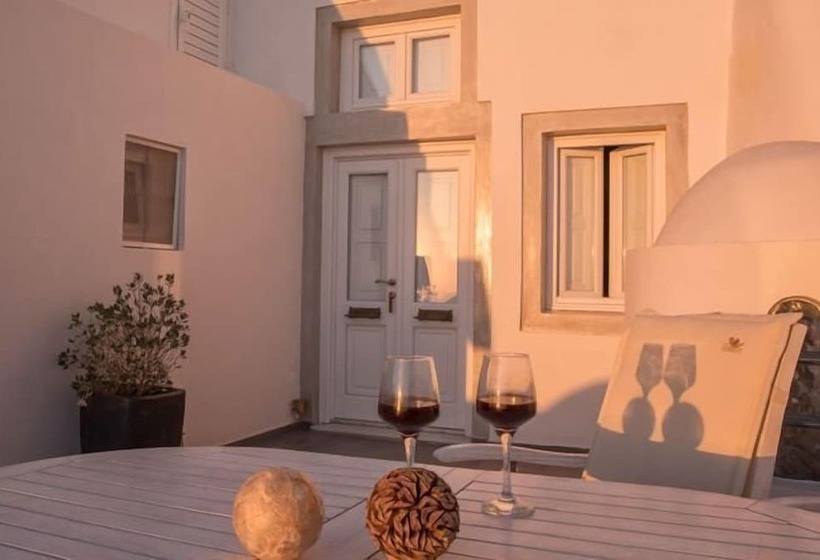 Karpimo Horizon   Caldera View With Private Hot Tub