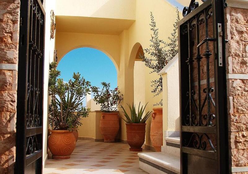 فندق Reverie Santorini