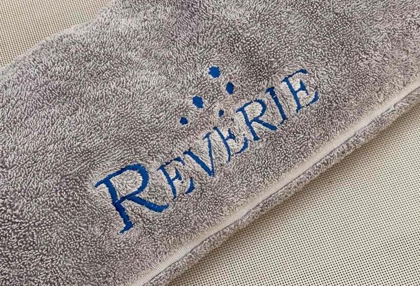 فندق Reverie Santorini