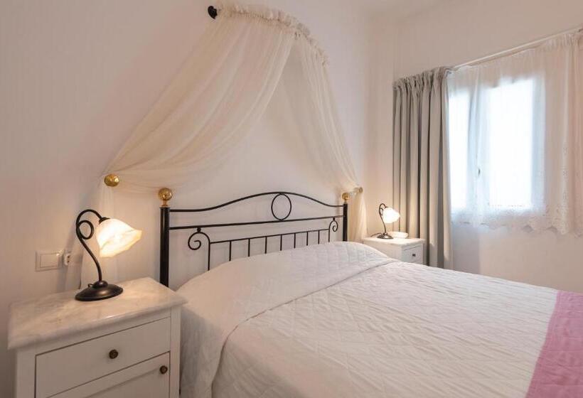 فندق Reverie Santorini