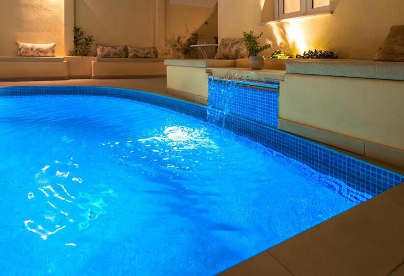 فندق Reverie Santorini