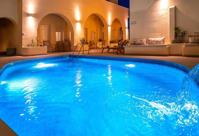 فندق Reverie Santorini