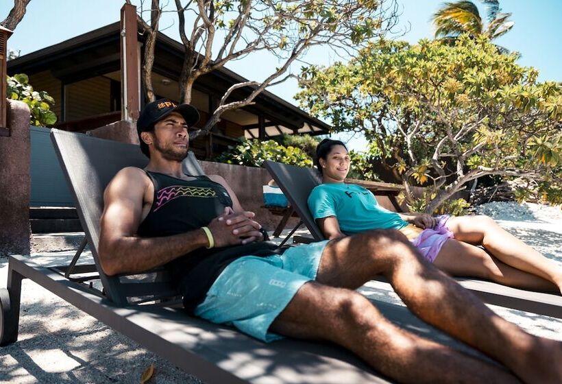 پانسیون Moorea Golf Lodge