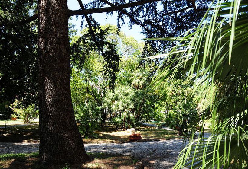 בית מלון כפרי Grand  & La Pace