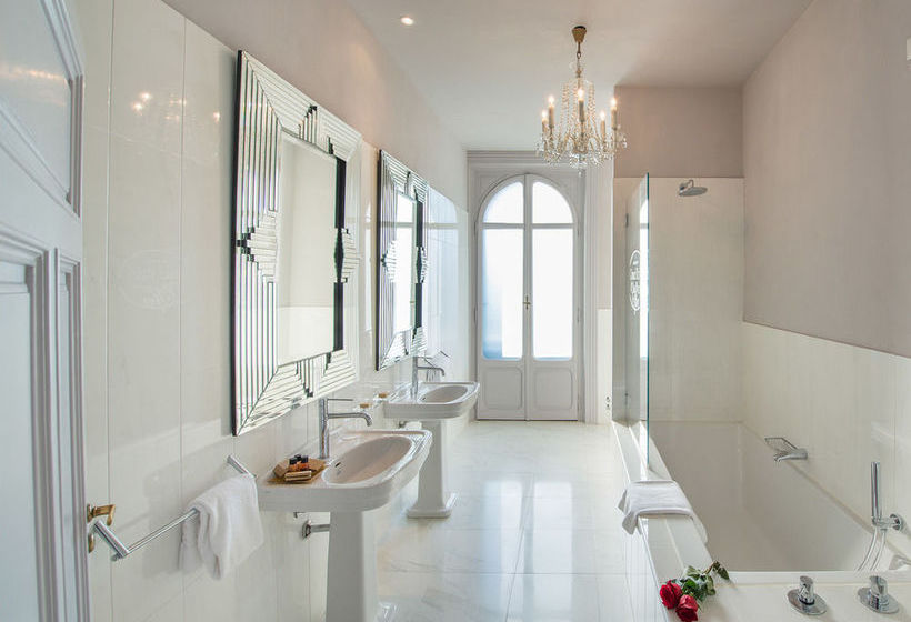 בית מלון כפרי Grand  & La Pace