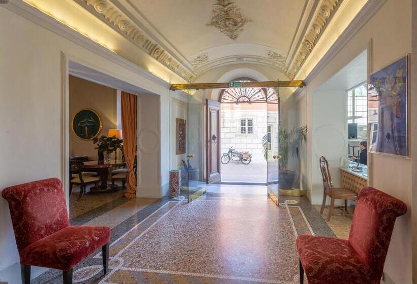 호텔 Albergo Pietrasanta