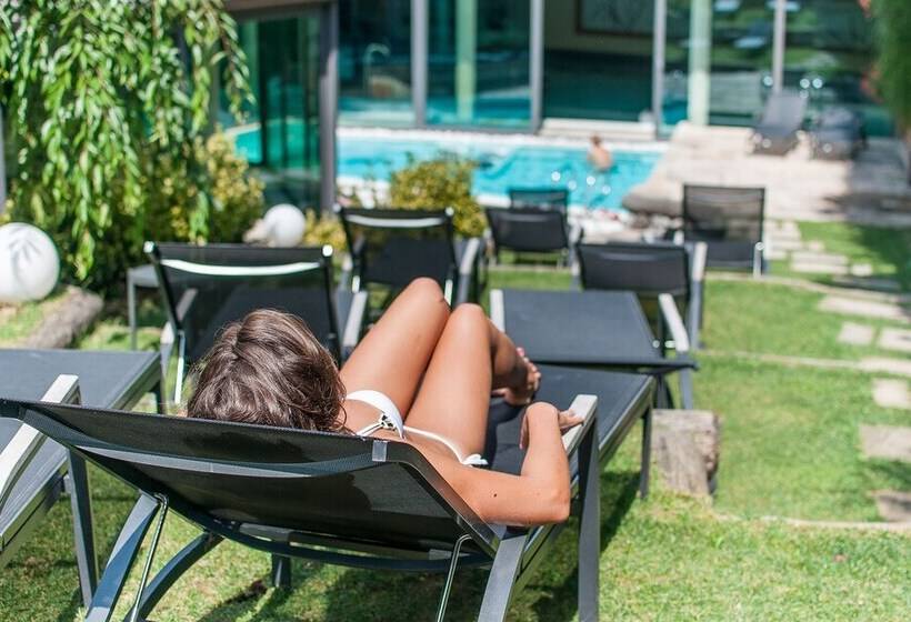 فندق Alpholiday Dolomiti Wellness & Family