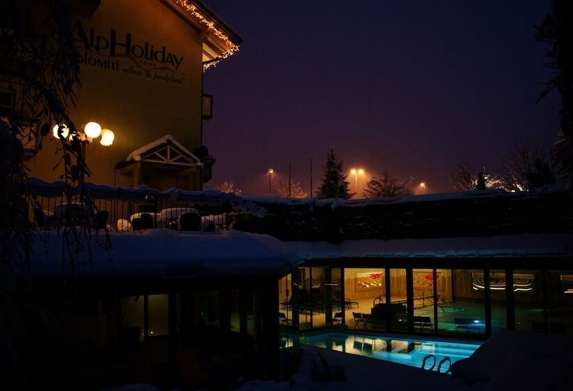 فندق Alpholiday Dolomiti Wellness & Family