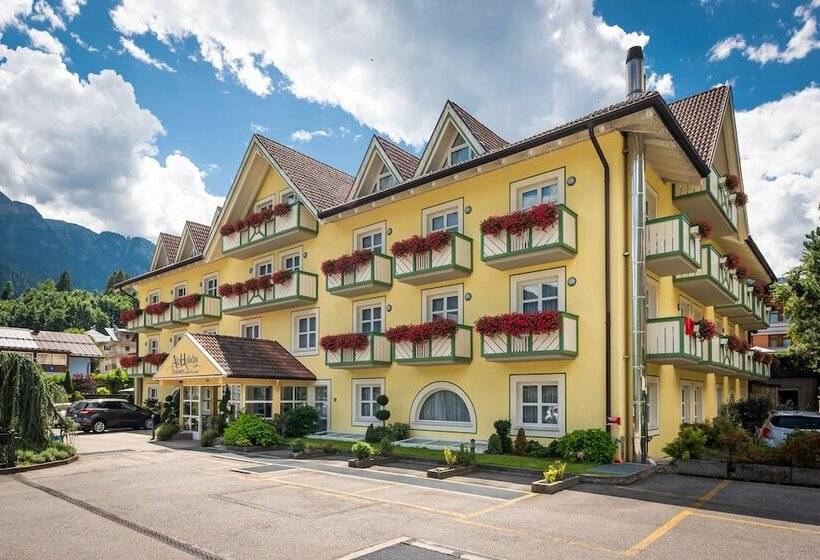 فندق Alpholiday Dolomiti Wellness & Family