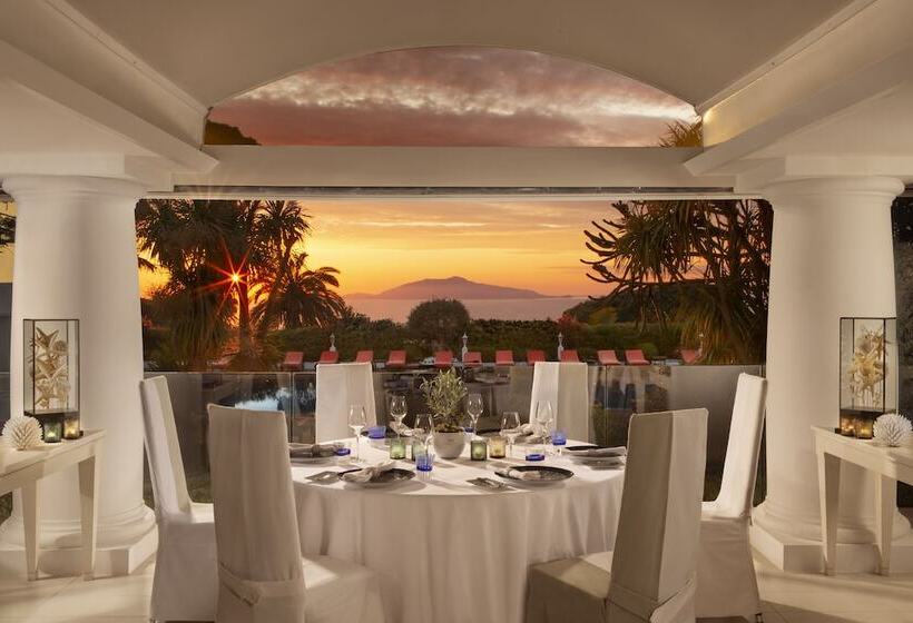 Отель Jumeirah Capri Palace