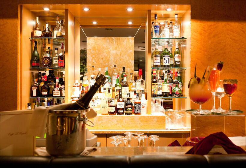 City Life Hotel Poliziano, By R Collection Hotels