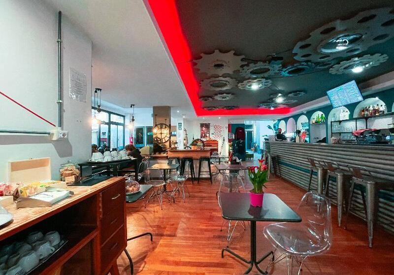 בית מלון כפרי Ostello Bello Roma