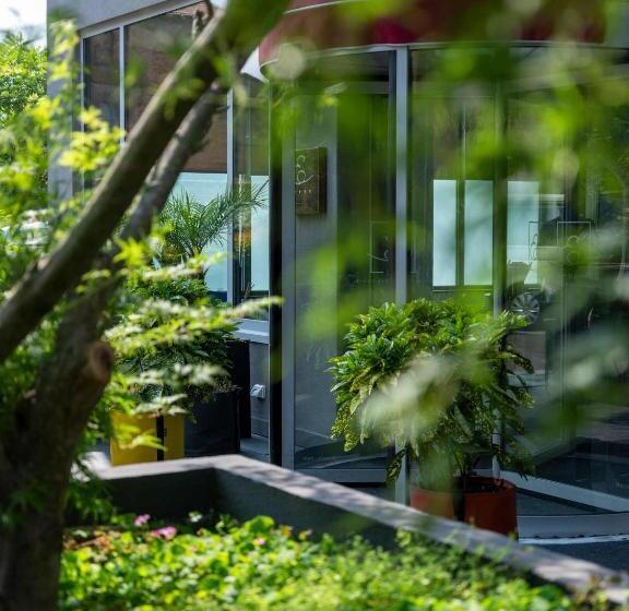 Hotel Elizabeth Lifestyle