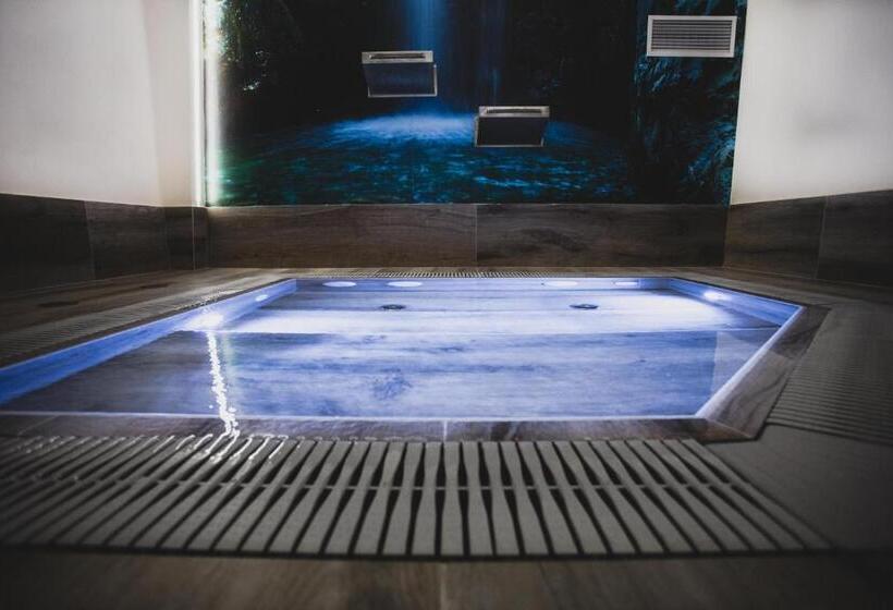 Hotel Fiera Wellness & Spa