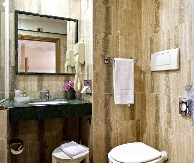 هتل Giolli Nazionale