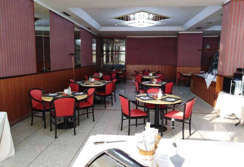 בית מלון כפרי Rhi Porta Bologna