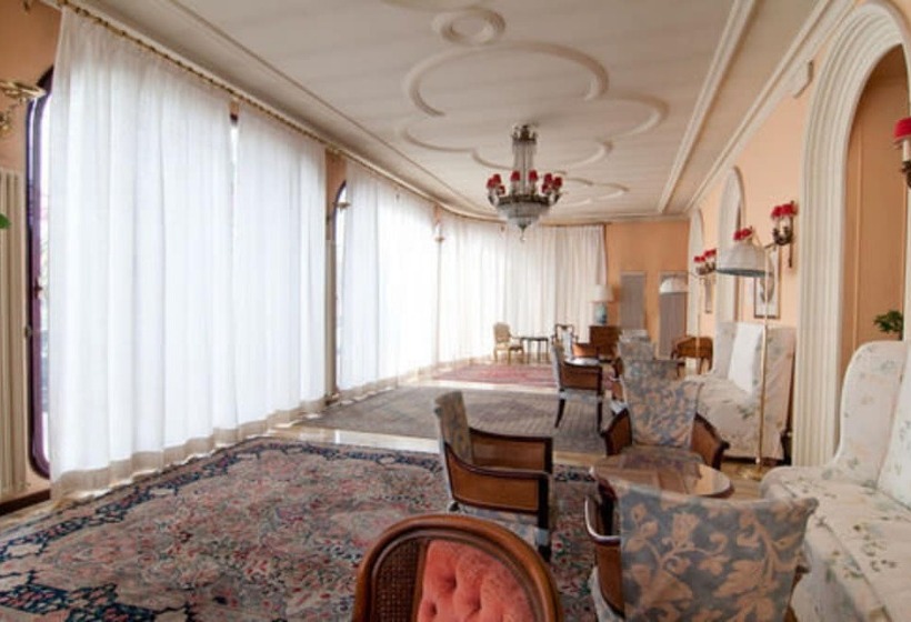 Grand Hotel De Londres