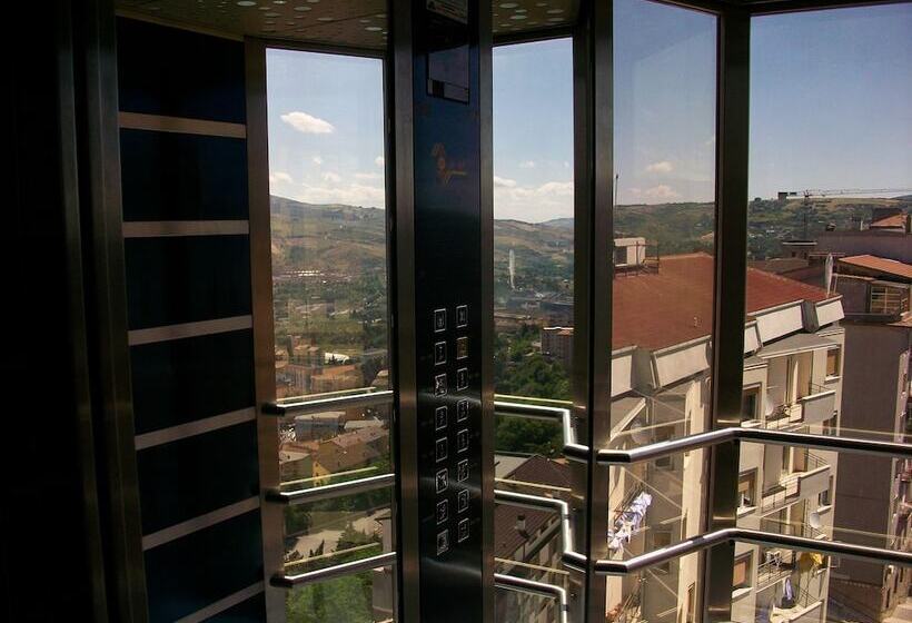 هتل Grande Albergo Potenza