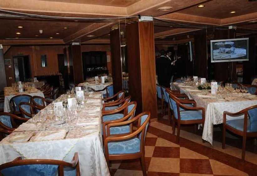 هتل Grande Albergo Potenza