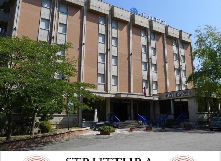 בית מלון כפרי Grassetti