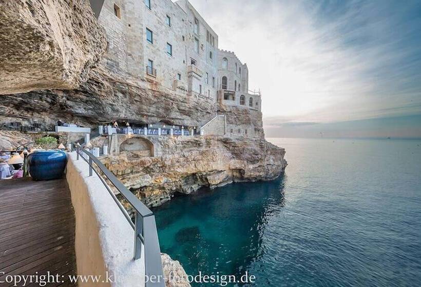 فندق Grotta Palazzese