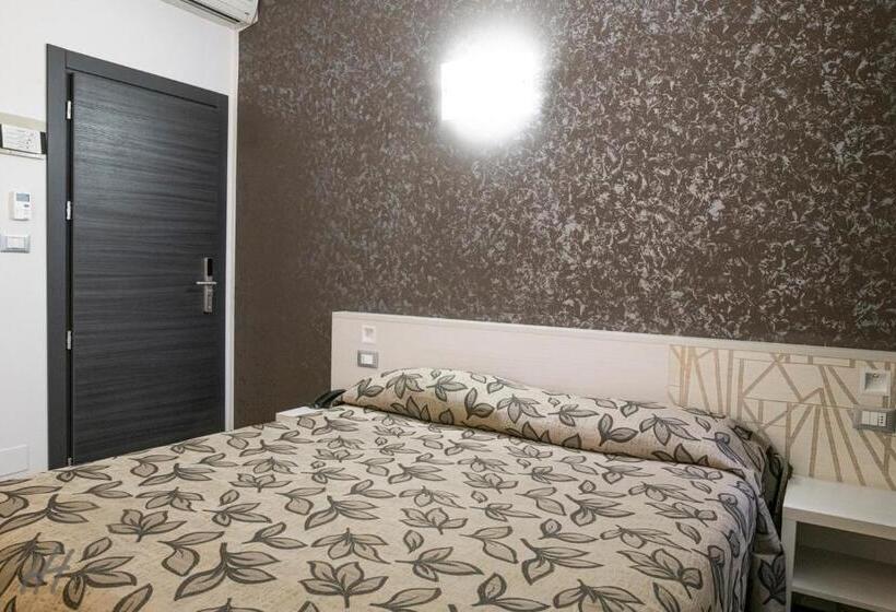 Hotel Holiday  Alla Finestrella