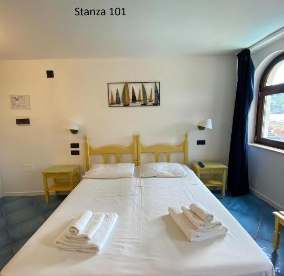 בית מלון כפרי Il Gabbiano Palinuro