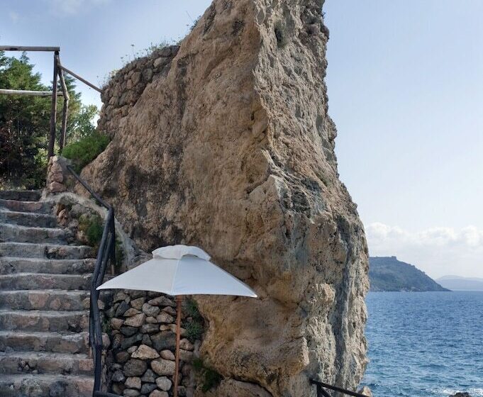 호텔 Il Pellicano