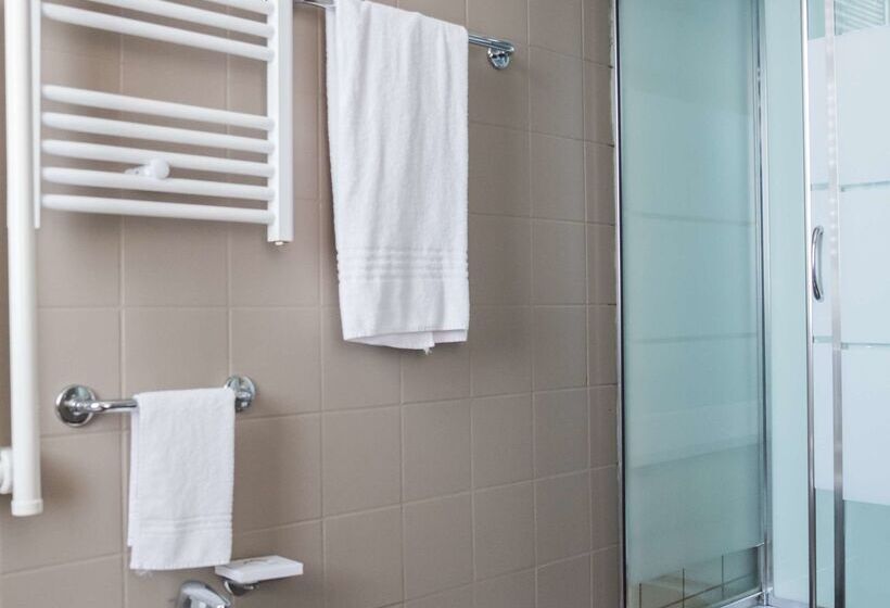 Jet Hotel, Sure Hotel Collection By Best Western