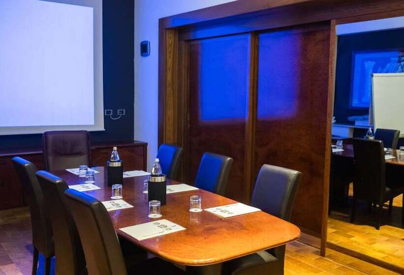 Jet Hotel, Sure Hotel Collection By Best Western