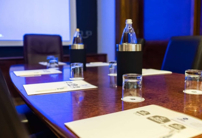 Jet Hotel, Sure Hotel Collection By Best Western