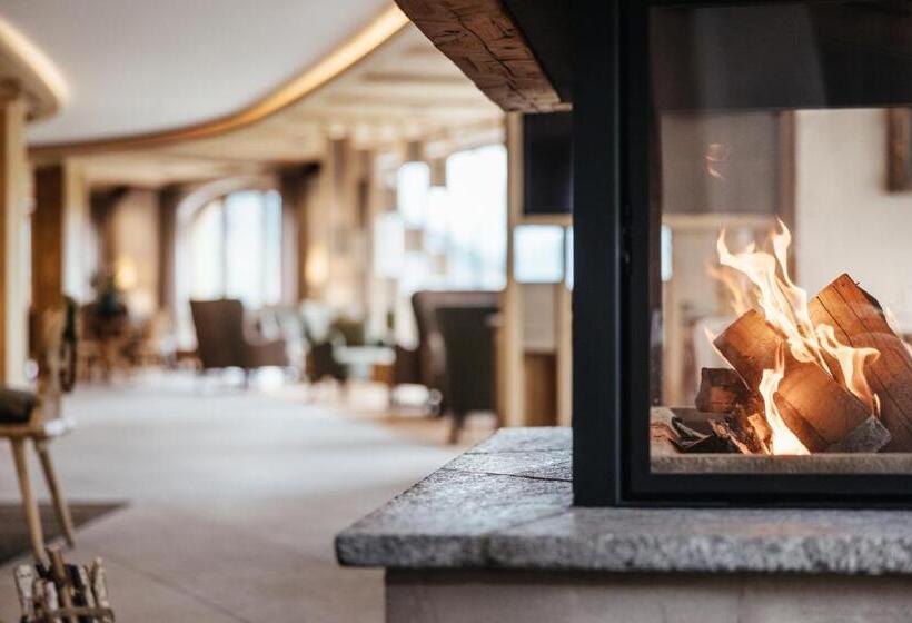 酒店 Kolfuschgerhof Mountain Resort