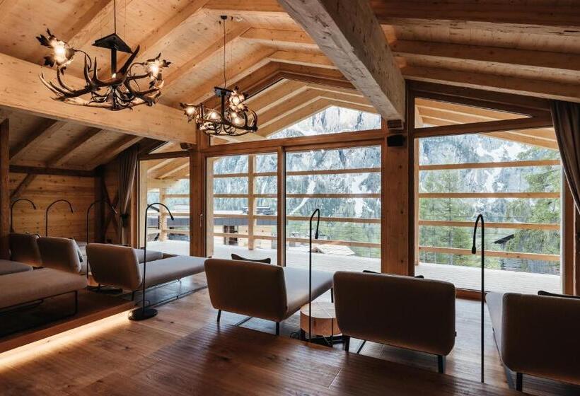 酒店 Kolfuschgerhof Mountain Resort