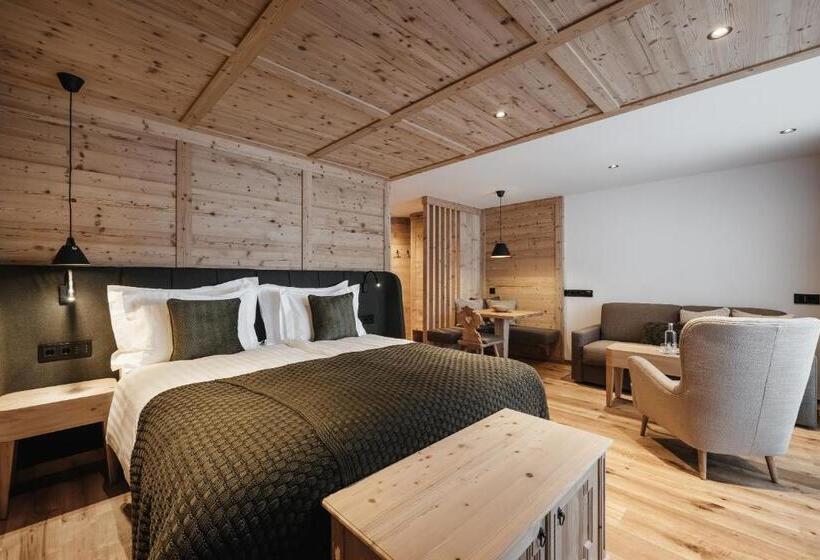 酒店 Kolfuschgerhof Mountain Resort