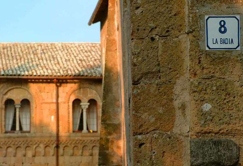 호텔 La Badia Di Orvieto