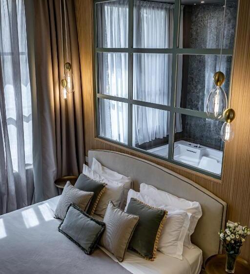 هتل La Scaletta Al Ponte Vecchio