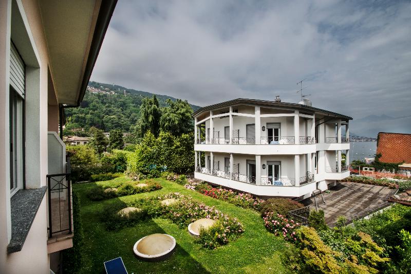 Отель Lido La Perla Nera