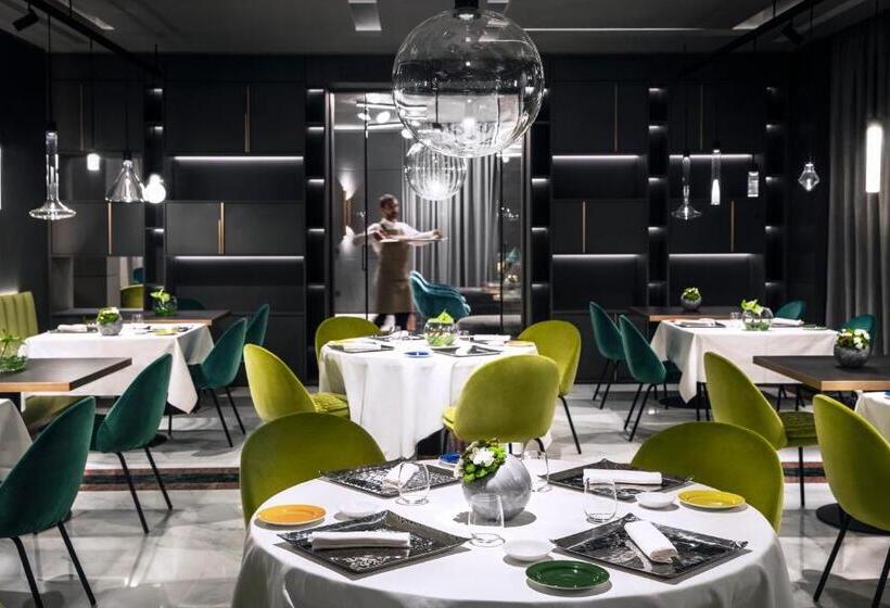 酒店 Plaza E De Russie Relais & Chateaux