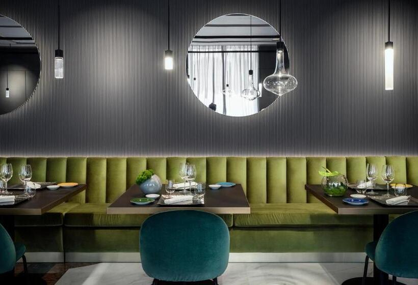 酒店 Plaza E De Russie Relais & Chateaux